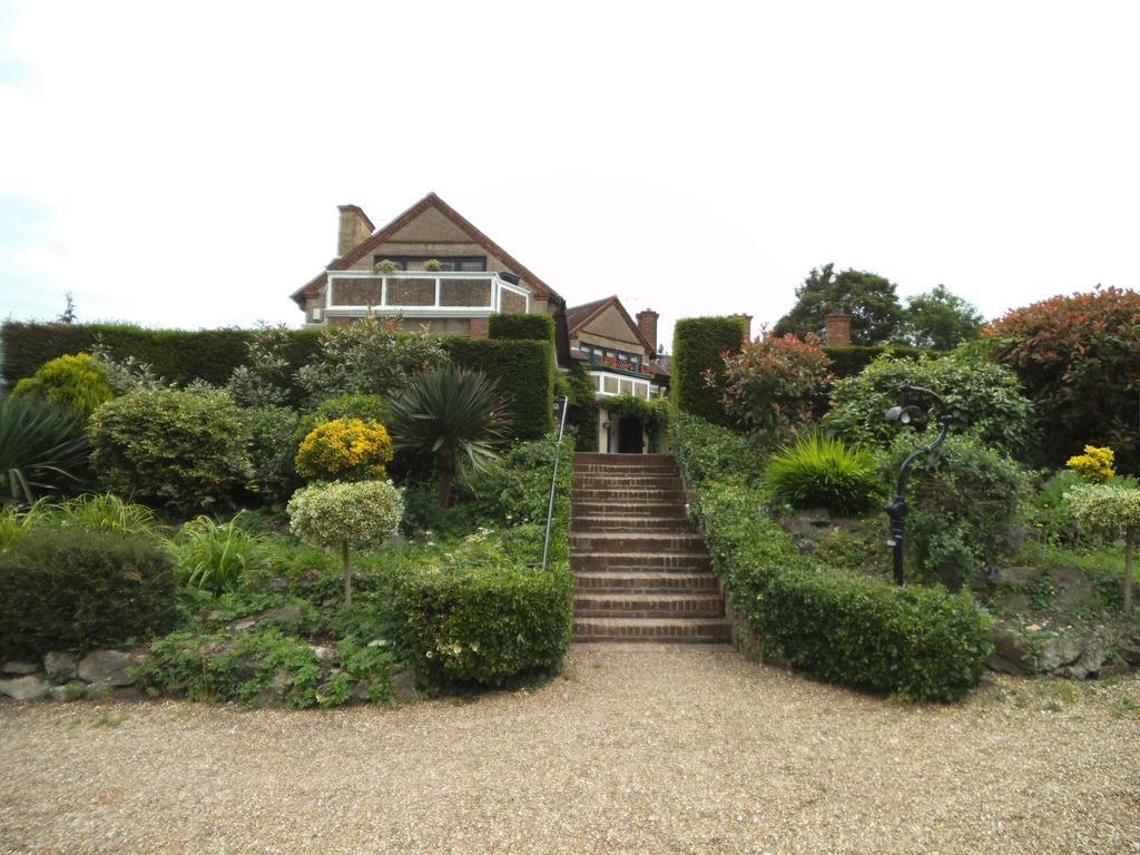 Farningham Tabsfield Bed & Breakfast エクステリア 写真