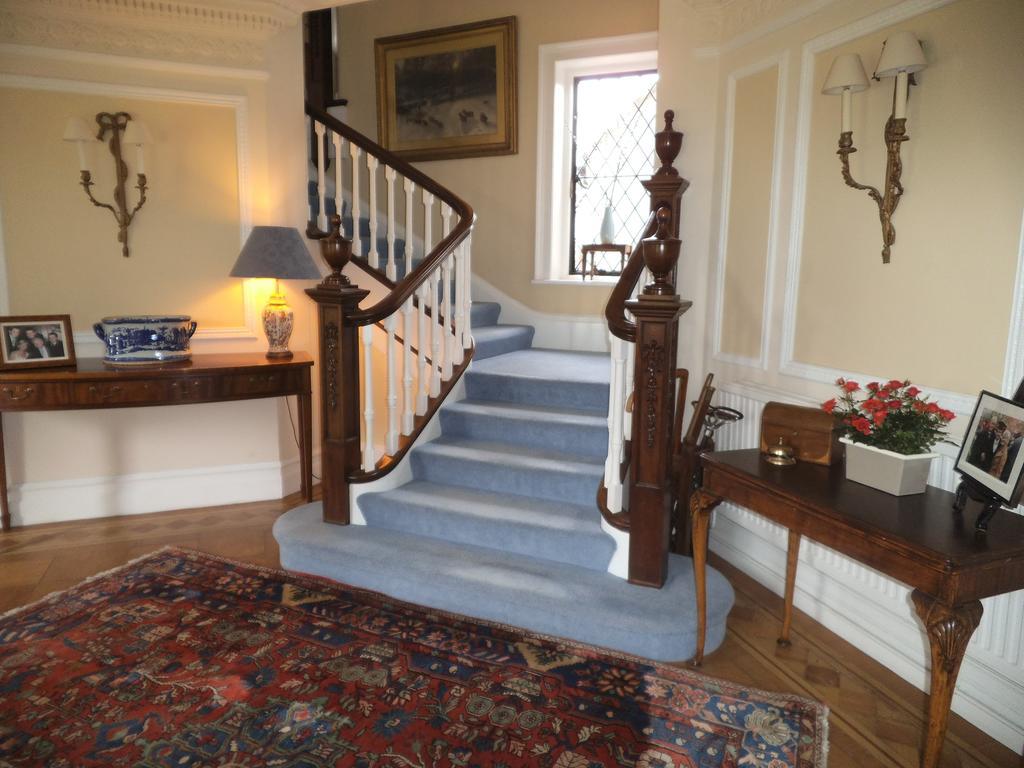 Farningham Tabsfield Bed & Breakfast エクステリア 写真